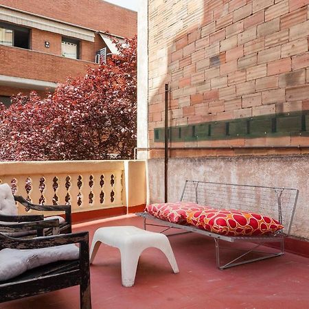 Monlau 12 Villa Barcelona Exterior photo